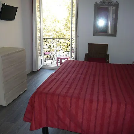 Parisien 2* Mentone